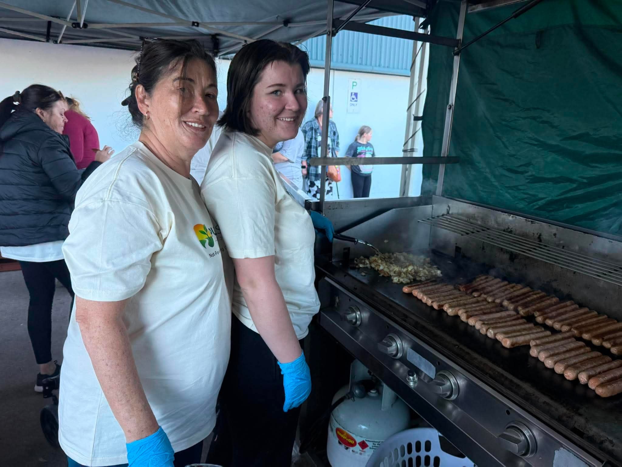 Pure Start volunteers at Bunnings BBQ fundraiser